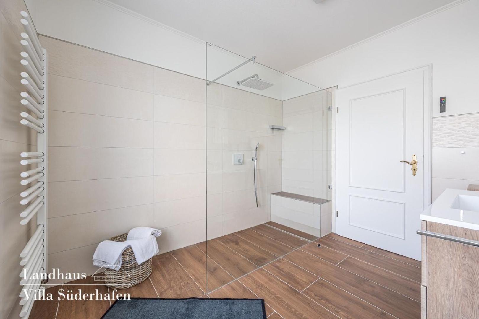 Landhaus Villa Suederhafen - Kleiner Luxus Nordstrand Bagian luar foto